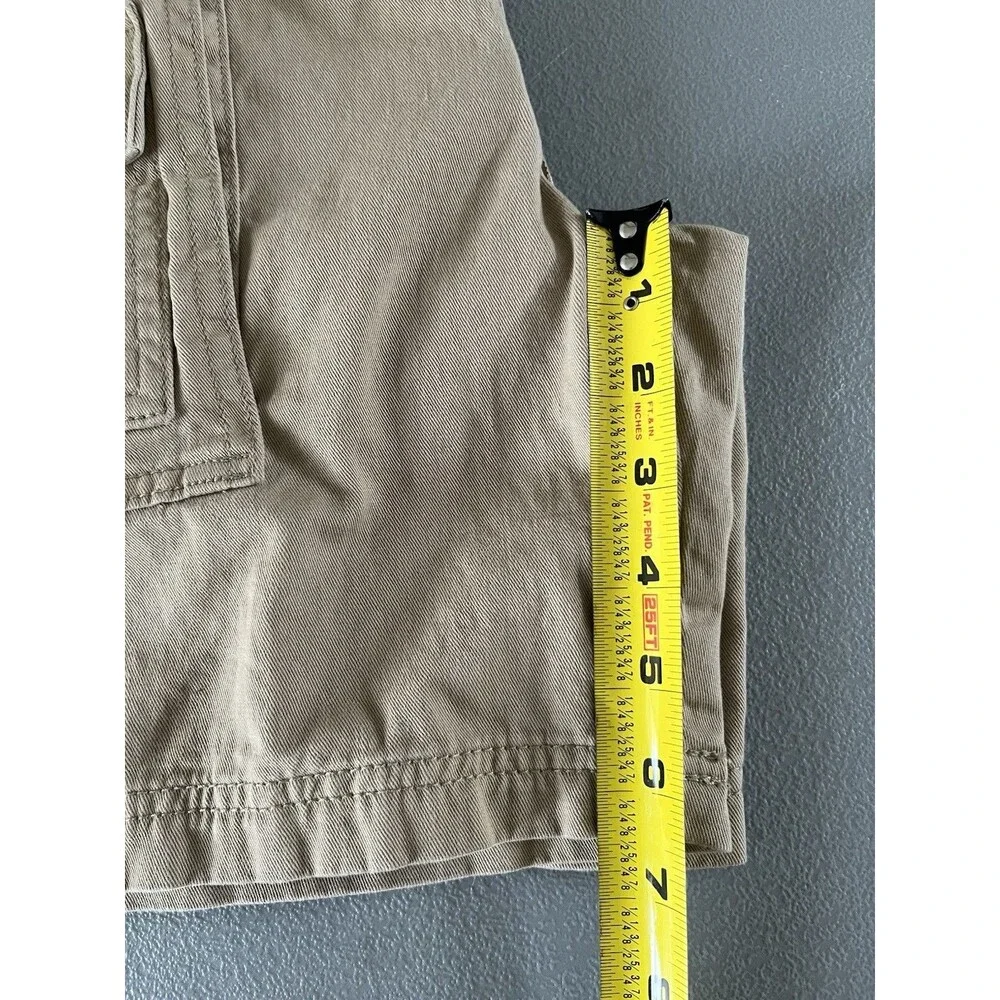 St John’s Bay Mens Cargo Chino Shorts Size36 Tan Khaki Travel Casual Athleisure